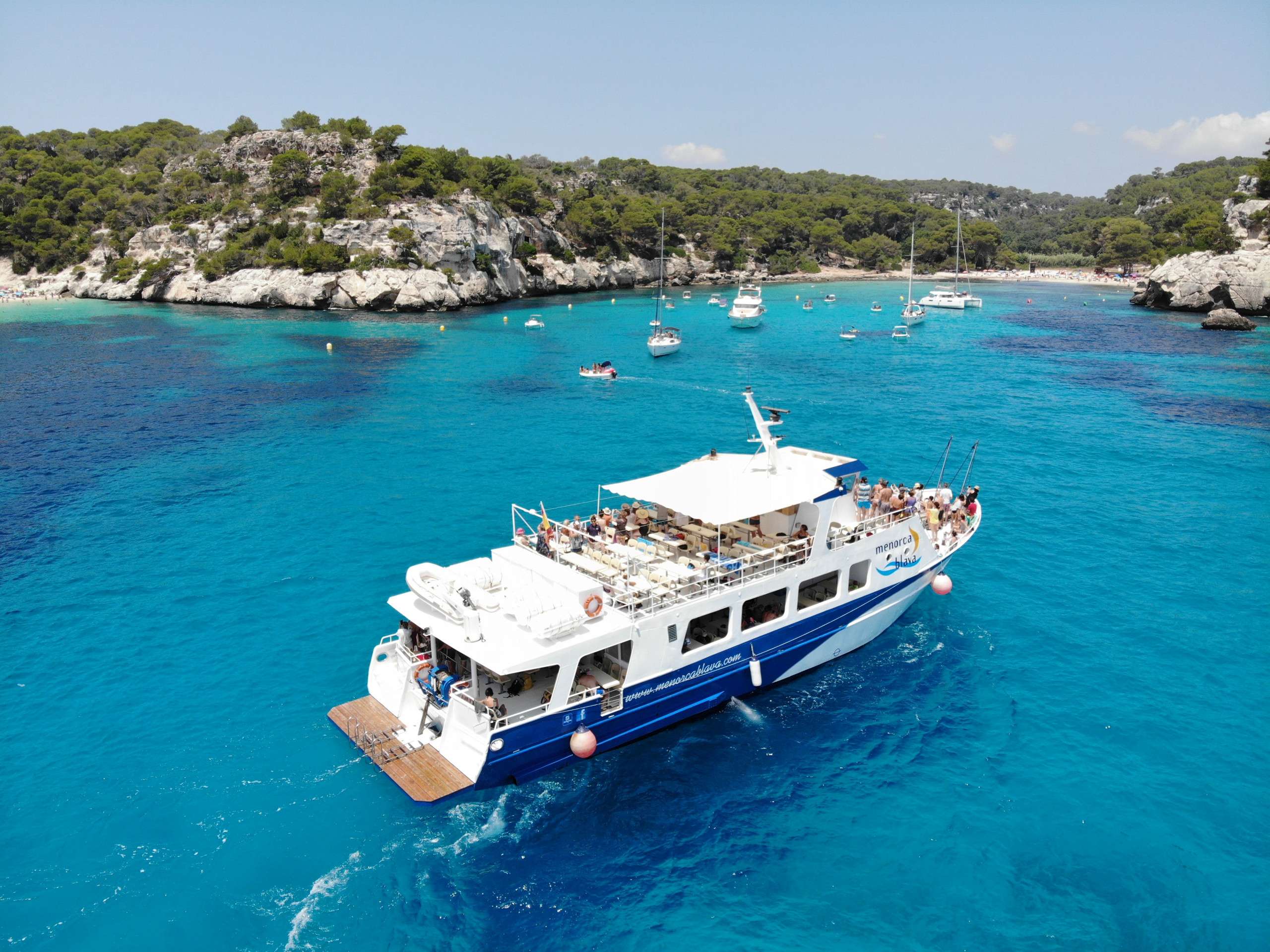 Excursión de medio día a las calas con más encanto de Menorca